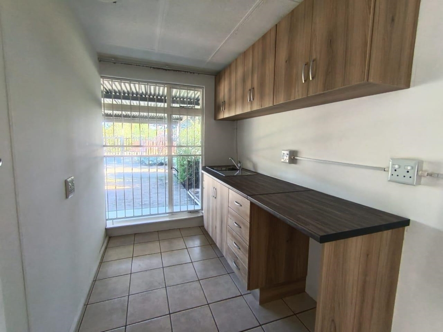 5 Bedroom Property for Sale in Universitas Ridge Free State